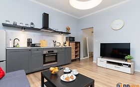 Apartament w Centrum z Parkingiem Młyńska 16